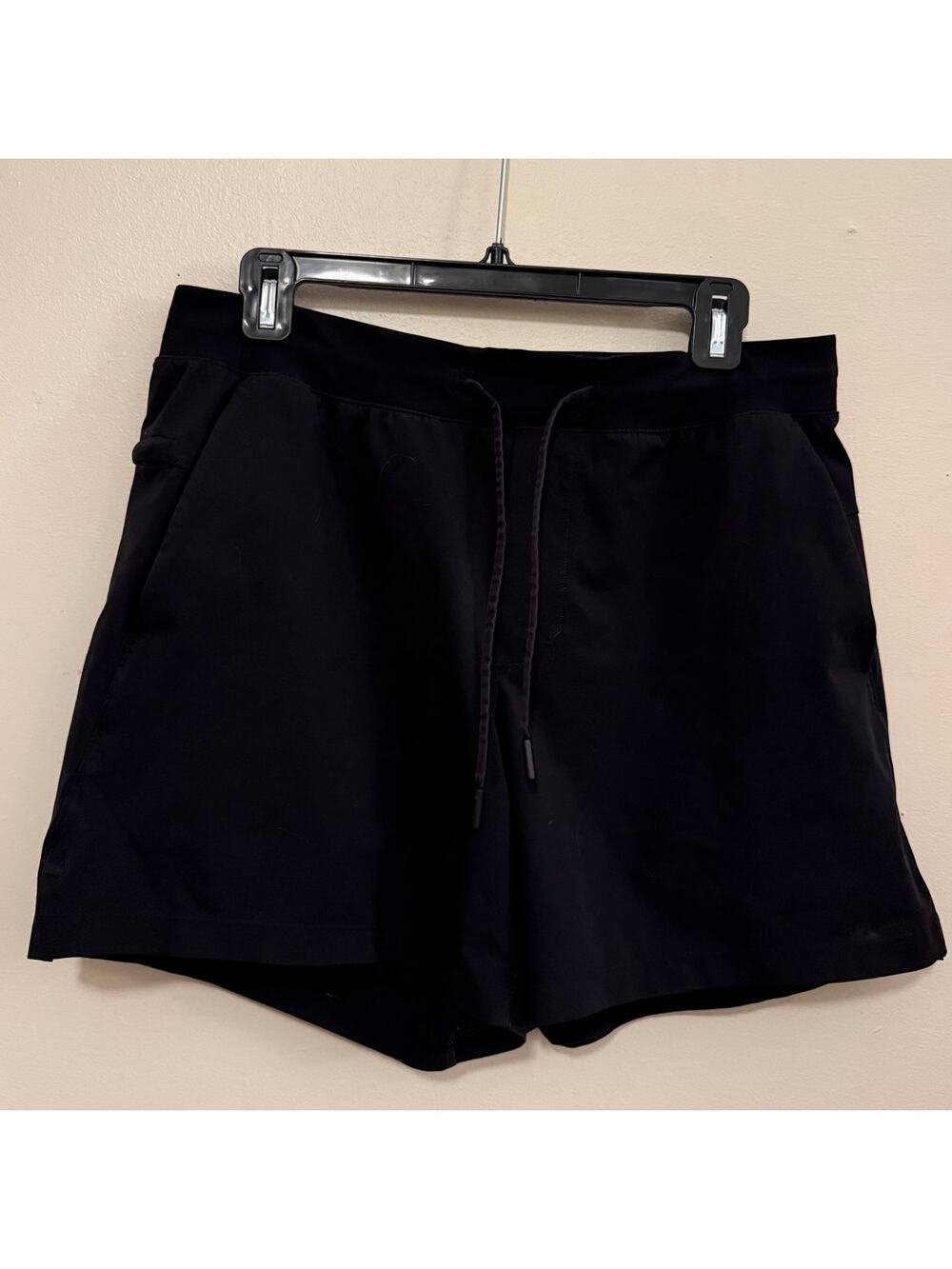 Lululemon Black Drawstring Shorts Size M Athletic Lounge